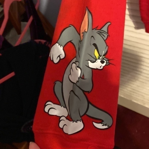 Tom and Jerry Sweatshirt - Picture 4 of 6